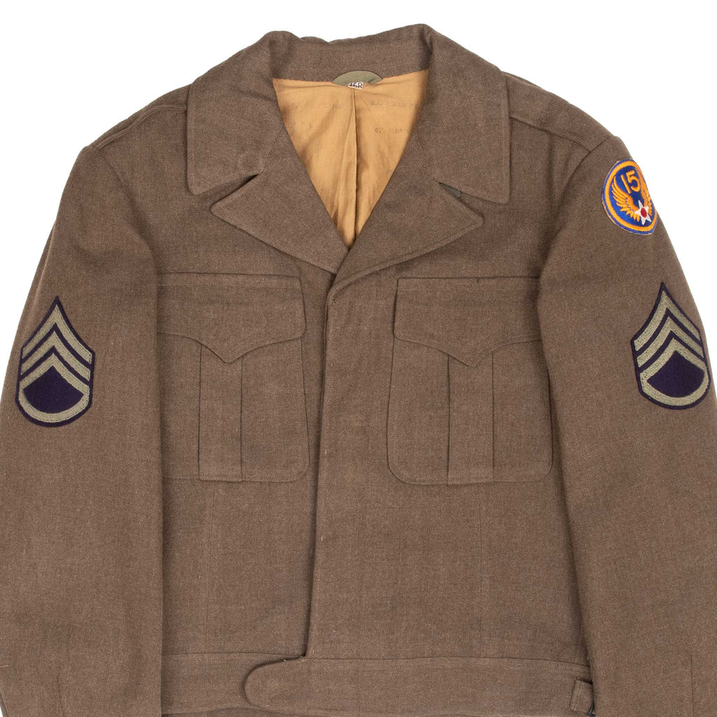 Vintage Us Army Air Force 1944 Ww2 Officer Dress Ike Wool Jacket Patches Size 36R




Patches: Staff Sergeant, 15Th Air Force