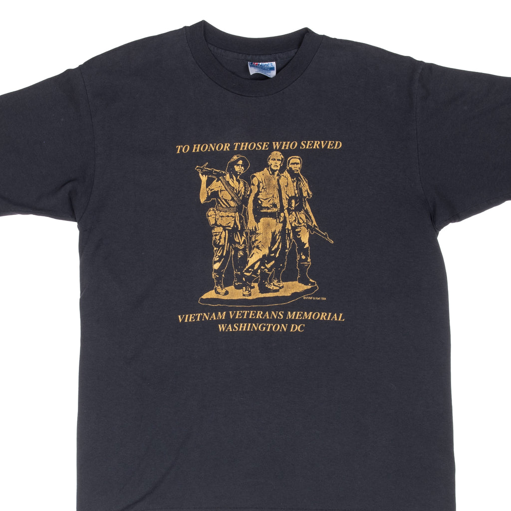 Vintage US Army Vietnam Veterans Memorial Washington DC 1984 Tee Shirt Size Large Made In USA With Single Stitch Sleeves