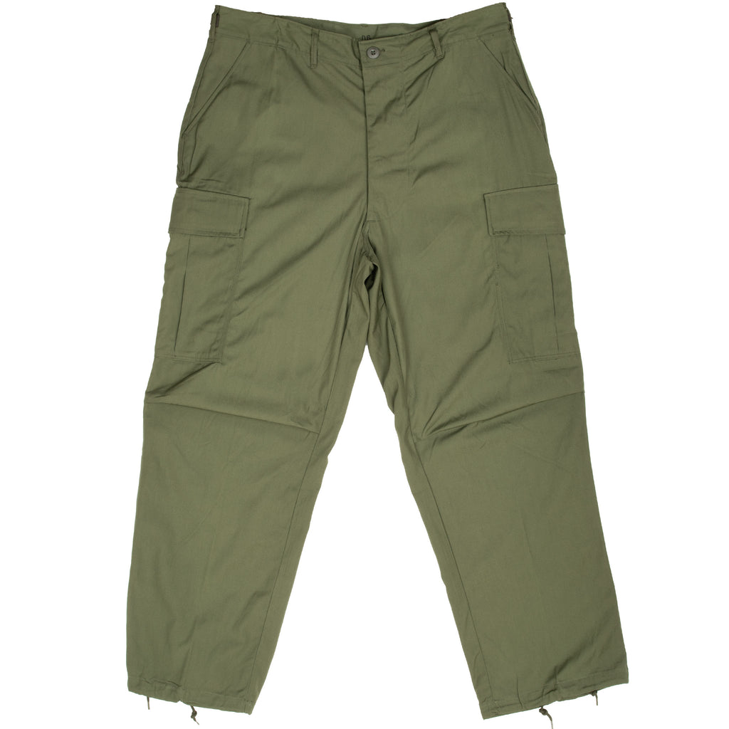 Vintage US Army Tropical Combat Trousers Pants 4Th Pattern Poplin With Wind Resistant Cotton Poplin 1967 Vietnam War Size Large Short Waist size 37 adjustable and Length size from Crotch to Botton Hem 30in Deadstock Nos (New Old Stock)


DSA 100-67-C-3342