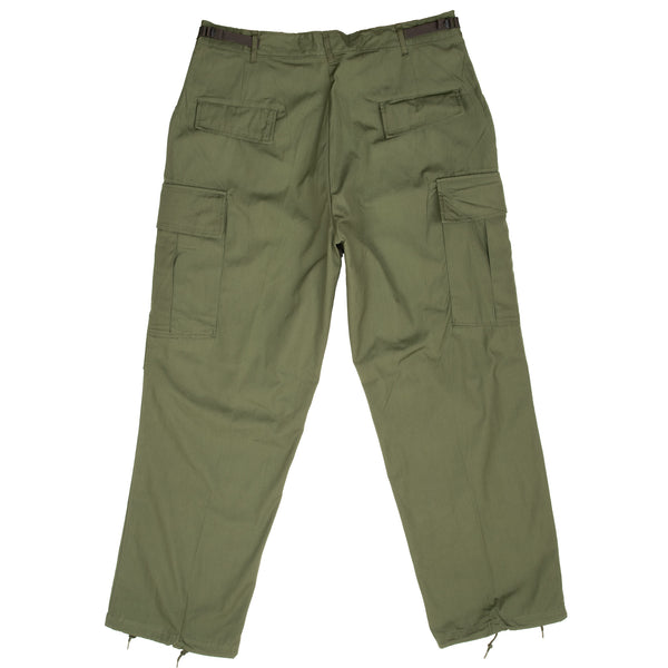 Vintage US Army Tropical Combat Trousers Pants 4Th Pattern Poplin With Wind Resistant Cotton Poplin 1967 Vietnam War Size Large Short Waist size 37 adjustable and Length size from Crotch to Botton Hem 30in Deadstock Nos (New Old Stock)


DSA 100-67-C-3342