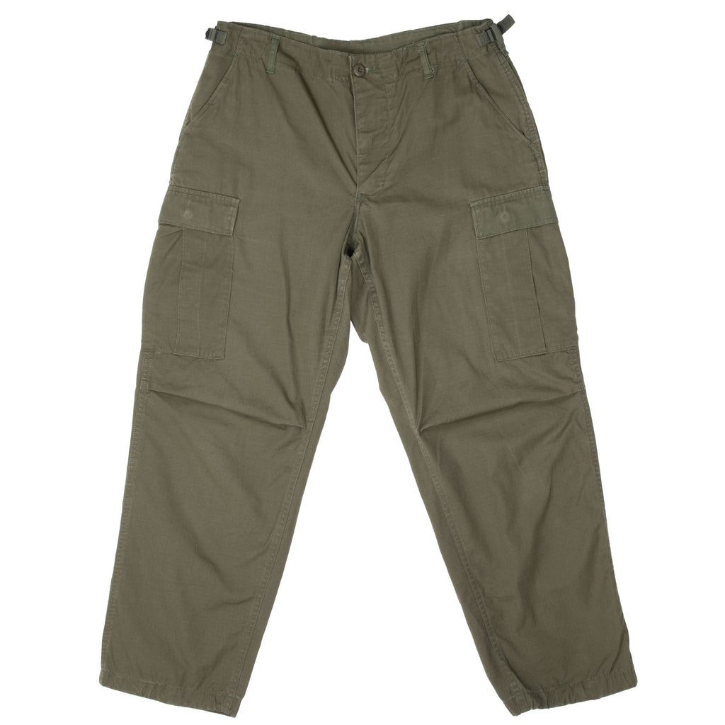 Vintage Us Army Tropical Combat Trousers Rip Stop 1985 Size Medium Regular Deadstock NOS

DBA-105-85-C-0711