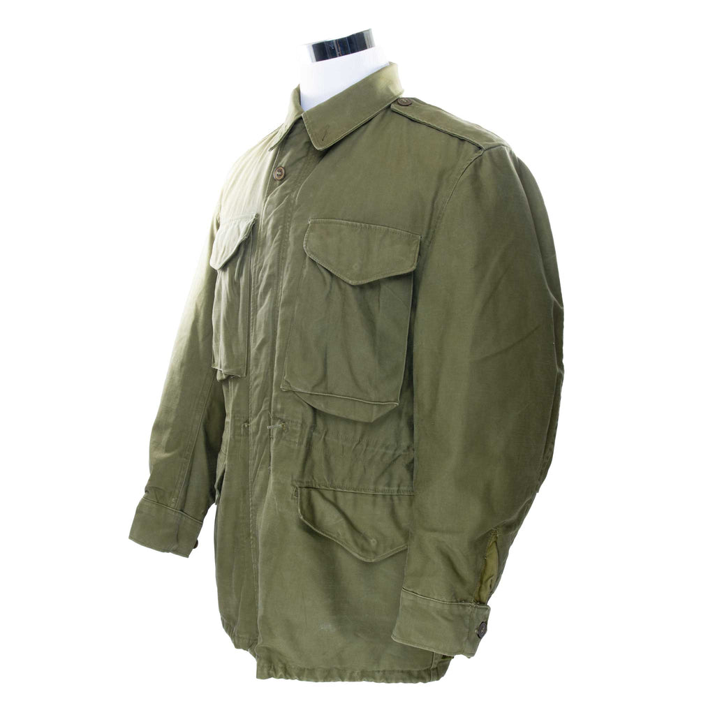 Vintage Us Army M51 Field Jacket 1952 Korean War Size Small Regular

SPEC. NO. MIL-J-11448 (QMC)
PATT. DATE 13 SEPT. 1951