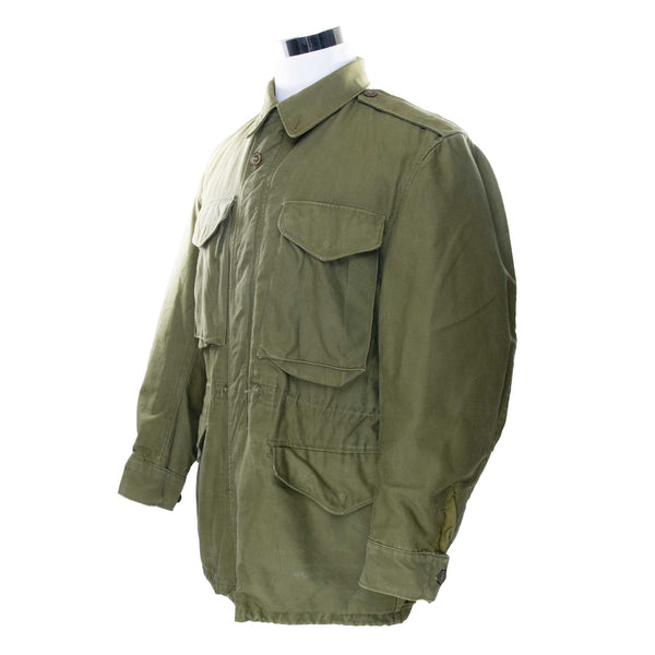 Vintage Us Army M51 Field Jacket 1952 Korean War Size Small Regular

SPEC. NO. MIL-J-11448 (QMC)
PATT. DATE 13 SEPT. 1951