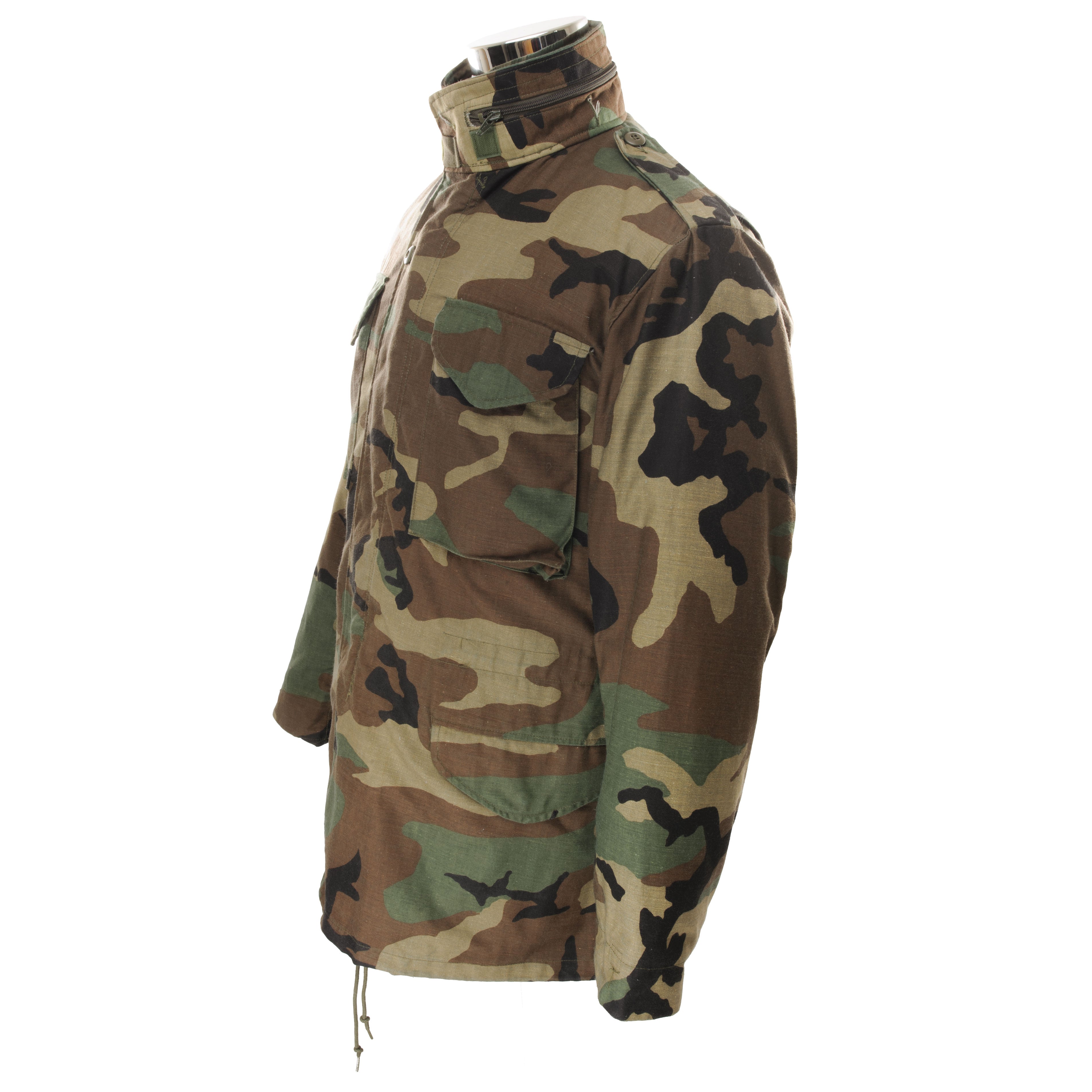 VINTAGE US ARMY M-1965 M65 WOODLAND CAMO FIELD JACKET 1989 VINTAGE US ARMY M-1965 M65 WOODLAND CAMO FIELD JACKET 1989