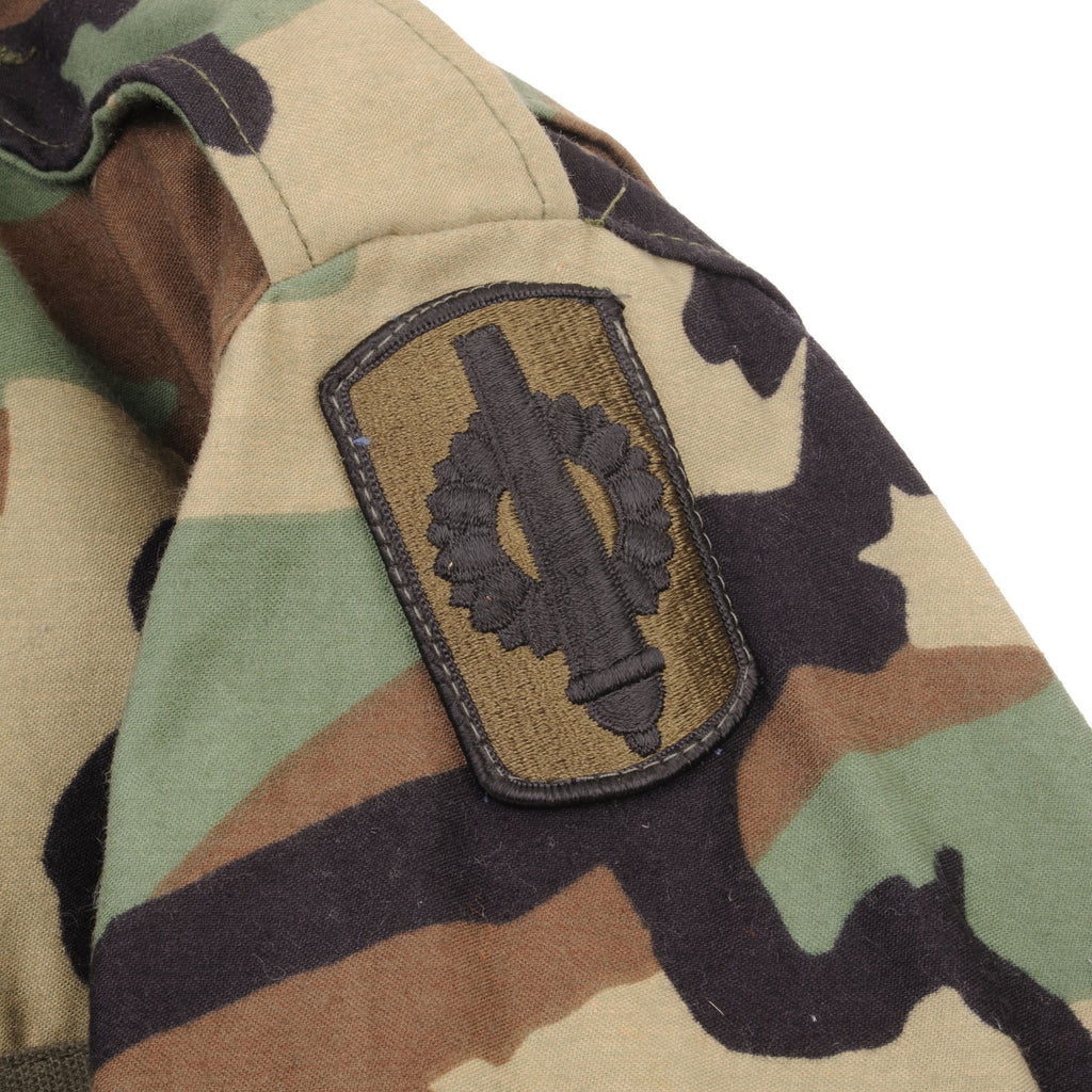 VINTAGE US ARMY M-1965 M65 WOODLAND CAMO FIELD JACKET 1999 LARGE REGUL ...