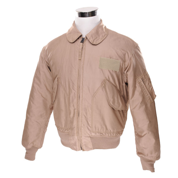 Vintage US Air Force CWU 45/P 45P Desert Tan Winter Flight Jacket 2005 Size Medium  The military Flight Jacket CWU-45P is still currently used, it was made for colder weather and is fire resistant.  8415-01-491-6127  MIL-J-83388E  SP0100-05-D-4010