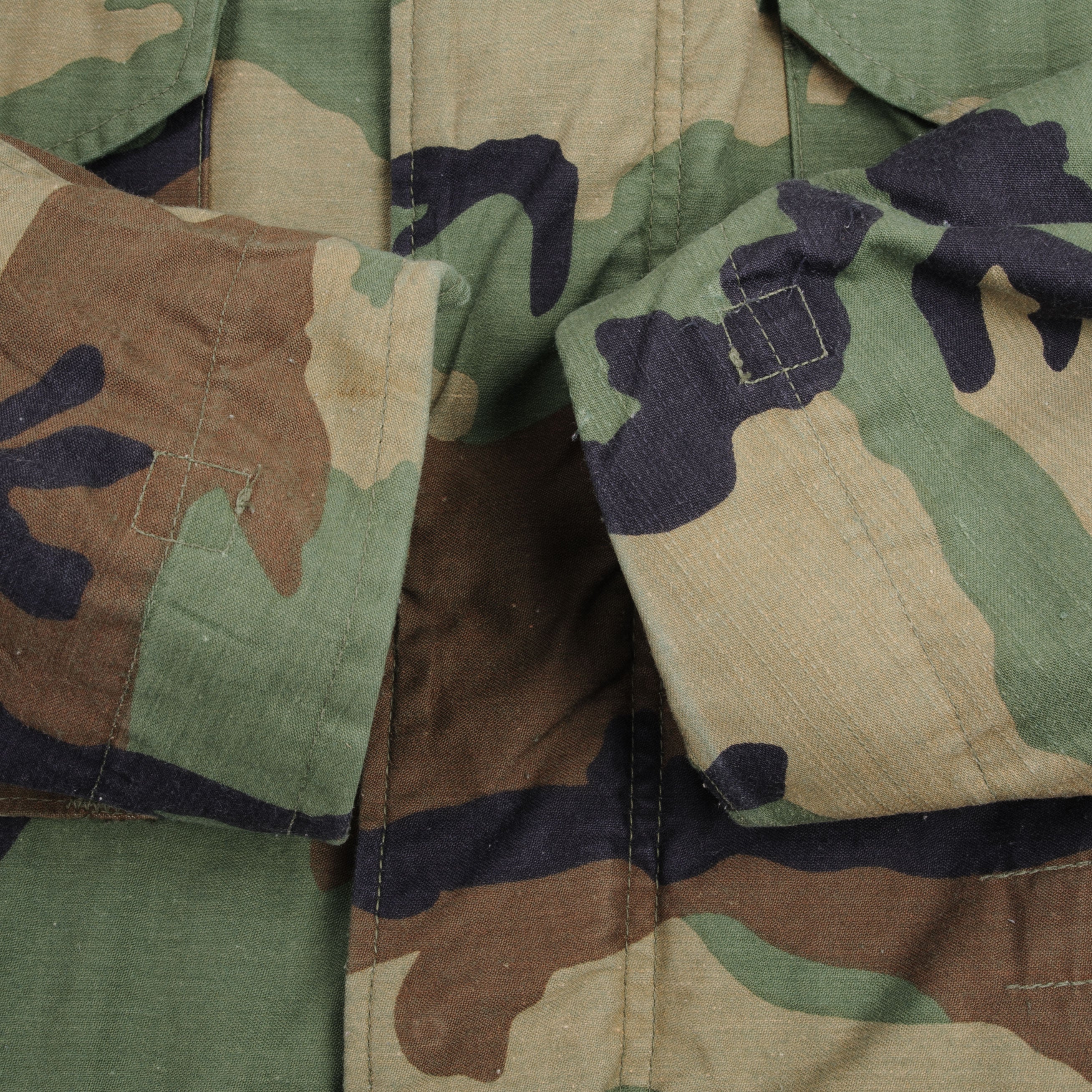 VINTAGE US ARMY M65 WOODLAND CAMO ALPHA FIELD JACKET 1984
