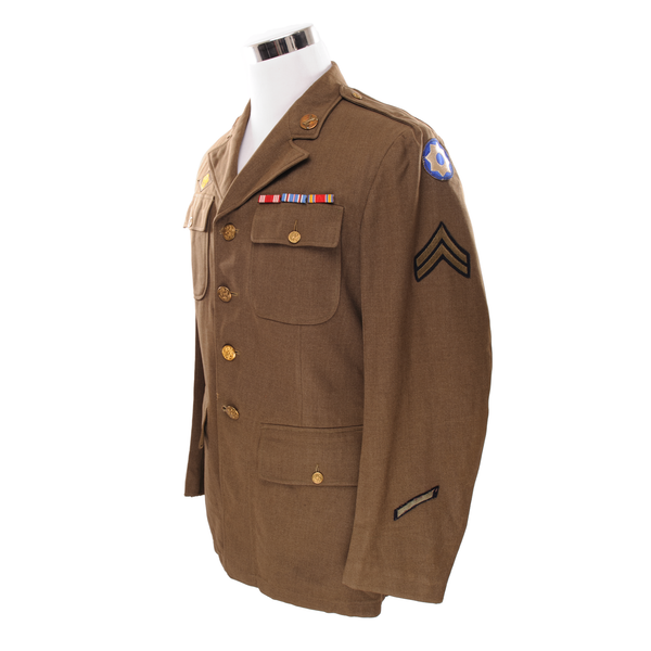 Vintage US Army Air Forces Uniform Wool Serge Jacket 1941 World War 2 Size 39L With Patch.  Patches : Corporal, 8Th Service Command, Reenlistment Stripe, Military Police, Ruptured Duck WW2 Veterans, Army Good Conduct Medal, Victory Medal Ww2, American Campaign Medal. Cont. W-669-qm-14711 Stock No. 55-C-69428