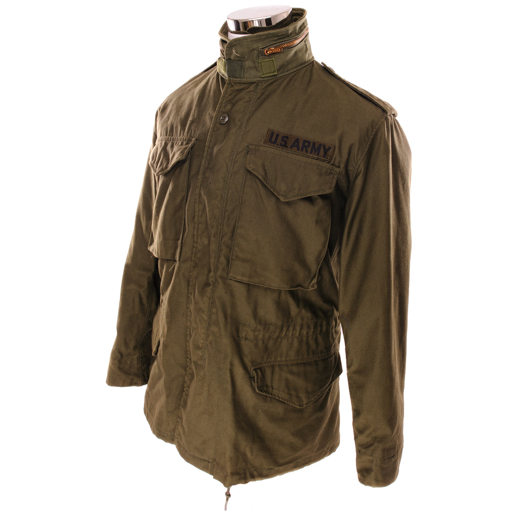Vintage US Army M-1965 M65 Field Jacket 1972 Vietnam War Size Small Short.  Stock NO : 8415-782-2935  NATO Size : 6070/8494  DSA100-72-C-1732