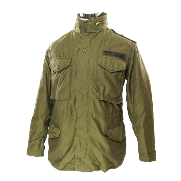 Vintage US Army M-1965 M65 Field Jacket 1982 Size Small Regular Like New  Stock No. : 8415-00-782-2936  DLA100-82-C-0574