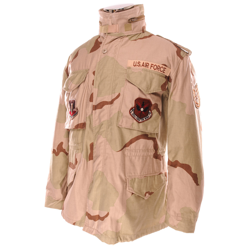 Vintage US Air Force M-1965 M65 Desert Camouflage Field Jacket 1991 Size Medium Regular Patched.  Stock No. : 8415-01-325-6443  DLA100-91-C-0370