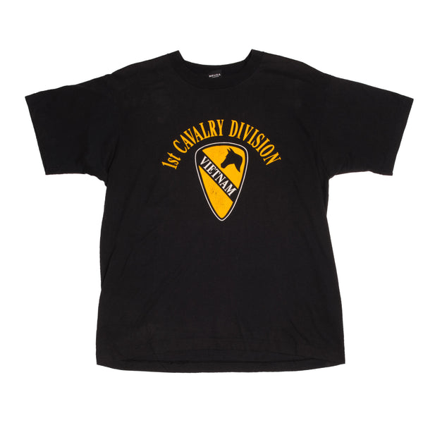 Vintage Black 1st Cavalry Division Vietnam T-Shirt 90s size XLarge Made in USA with single stitch sleeves.