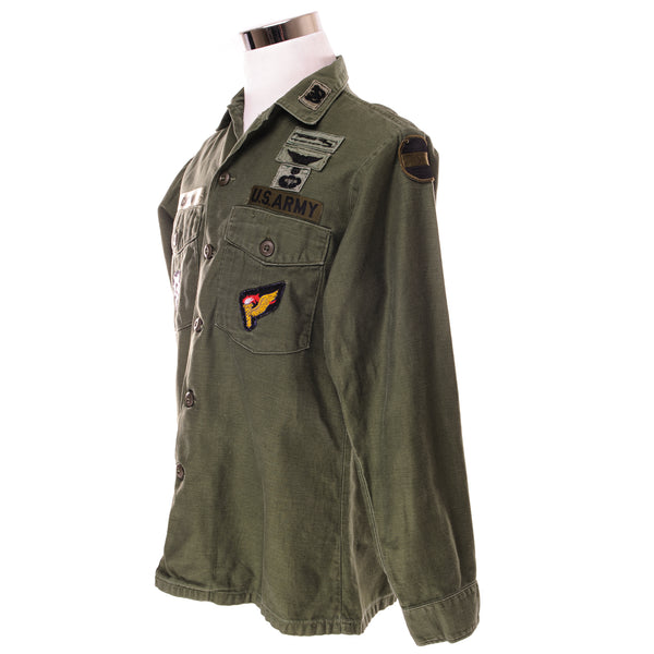 VINTAGE US ARMY UTILITY SHIRT P-64 P64 1969 VIETNAM WAR SIZE 15 1/2 x 33 WITH PATCHES