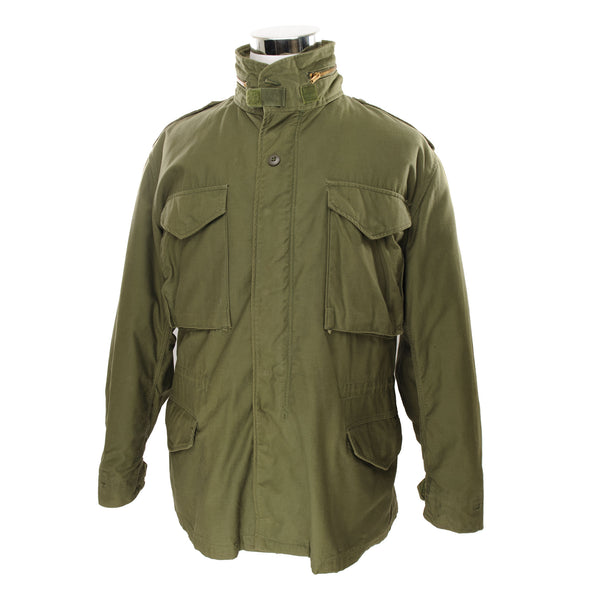 Vintage Us Air Force M-1965 M65 Field Jacket 1974 Size Medium Regular  Stock No: 8415-00-782-2939  DSA100-76-C-0889