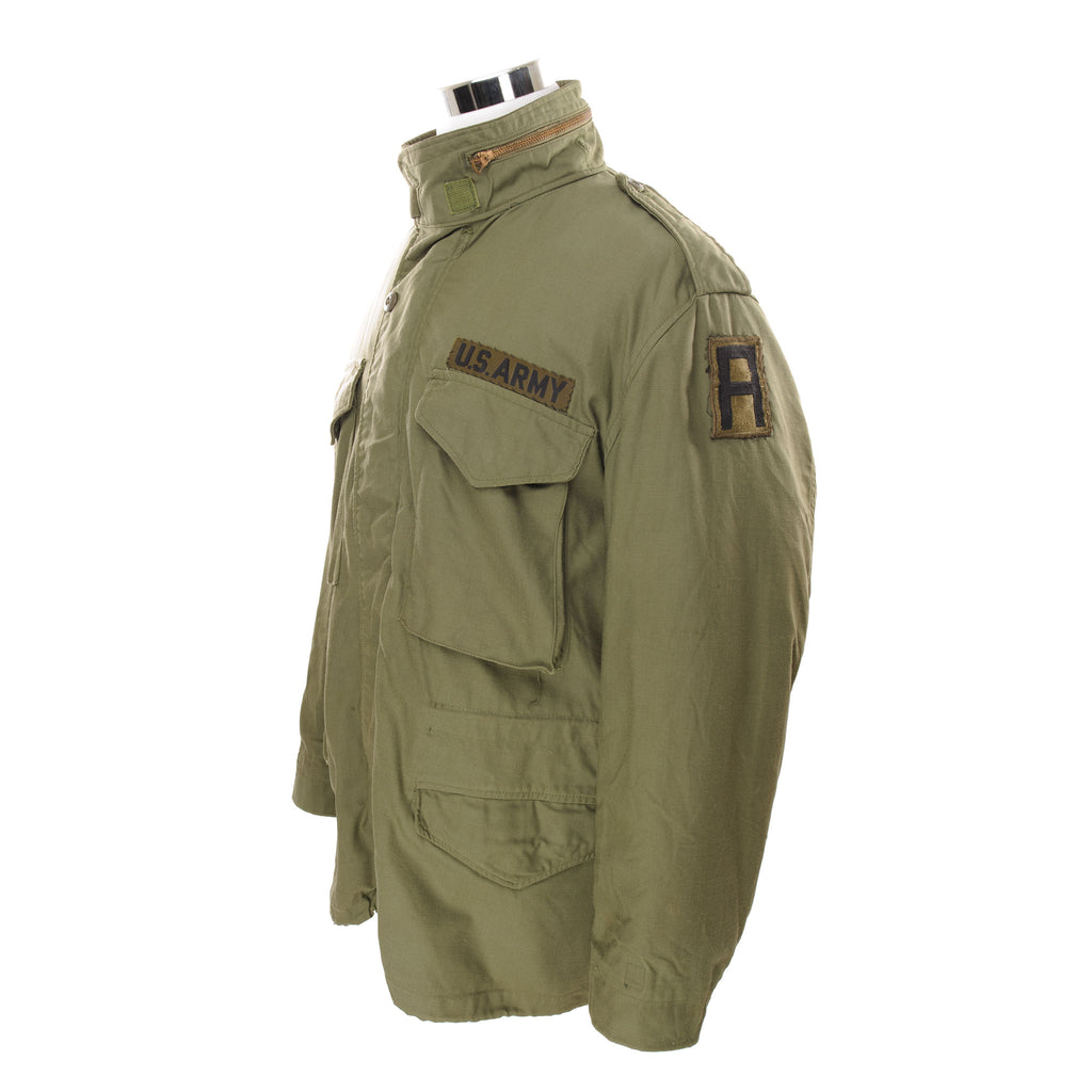 Vintage Us Army M-1965 M65 Field Jacket 1976 Size Large Short With Liner  Stock No.: 8415-00-782-2941  DSA100-76-C-0739