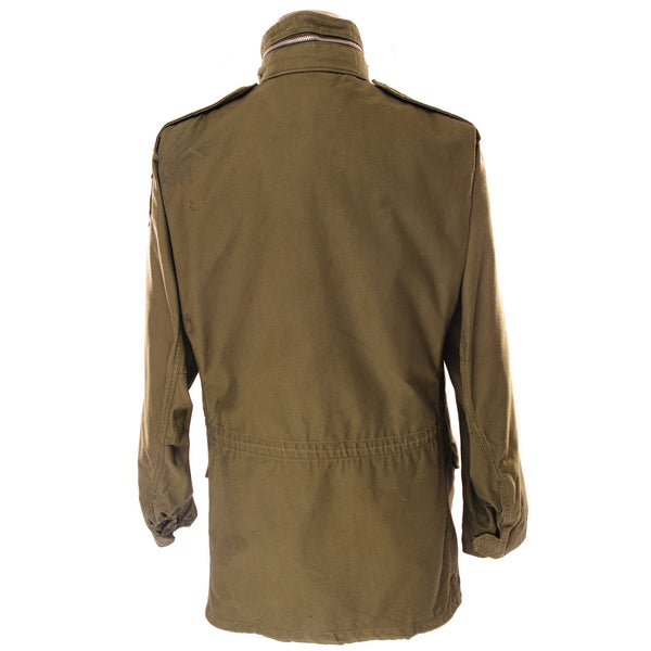 Vintage US Army M-1965 M65 Field Jacket 1969 Vietnam War Size Medium Long, made with cotton sateen.  Stock No. : 8405-782-2940  DSA 100-69-C-2483