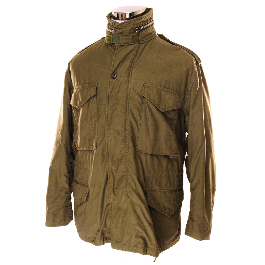 Vintage US Army M-1965 Field Jacket 1970 Vietnam War size Medium Short.  Stock No. 8405-782-2938 DSA 100-70-C-0646
