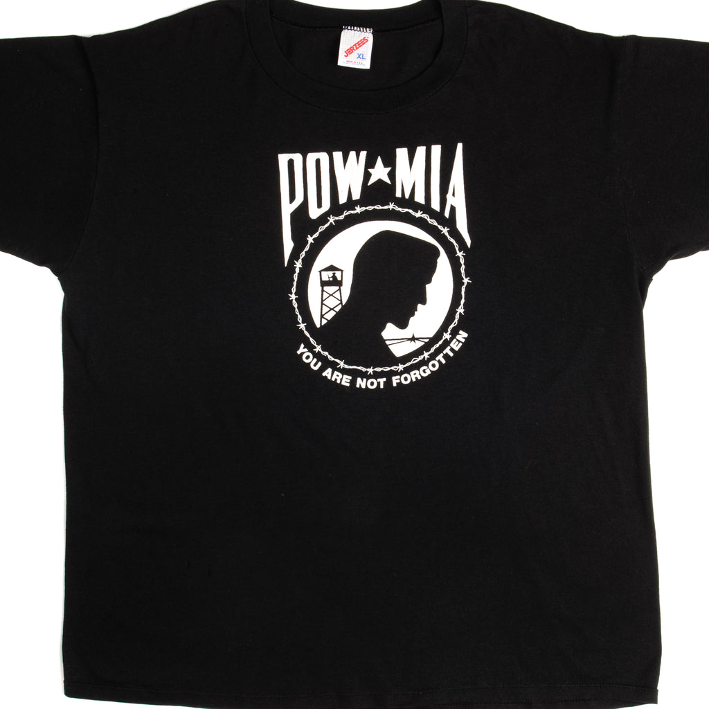 VINTAGE POW MIA TEE SHIRT SIZE LARGE MADE IN USA