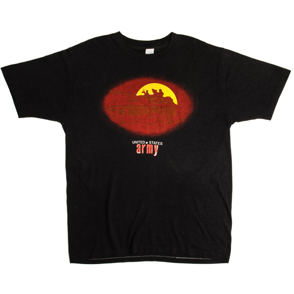 Vintage US Army Tee Shirt Size Large Made In USA.
