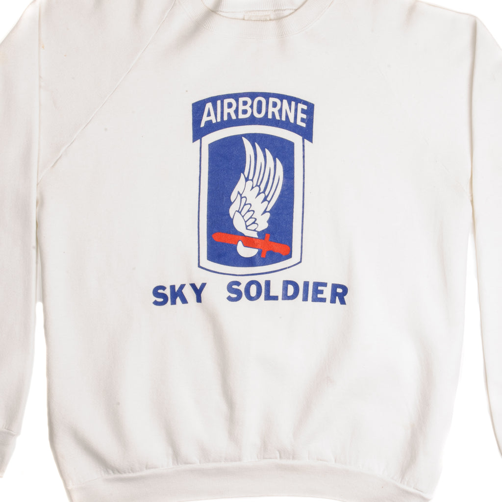 VINTAGE US ARMY AIRBORNE SKY SOLDIER SWEATSHIRT SIZE XL MADE IN USA