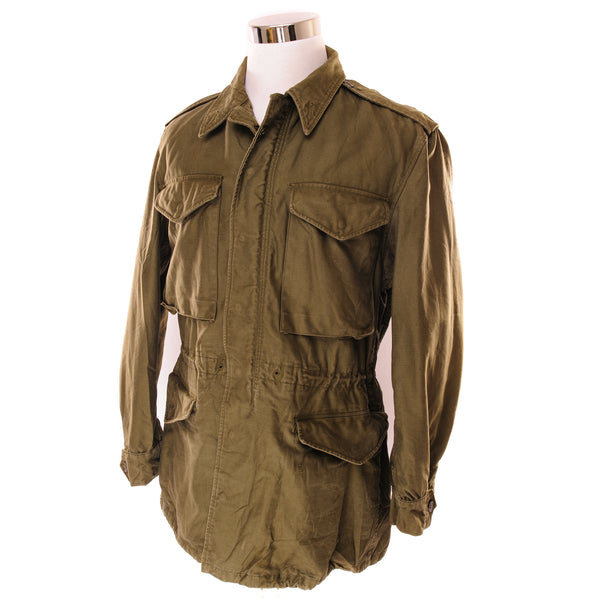 Vintage US Army M-1951 M51 Field Jacket 1959 Vietnam War Size Small Long, Wind Resistant Sateen and Water Repellent Treated.  Stock No. 8405-255-8589 Cont : DA-36-243QM (CTM) 2985- 01-356-C-59