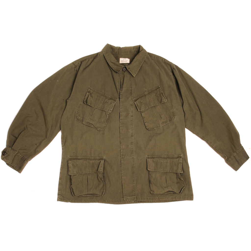 Vintage US Army Tropical Combat Jacket 3RD Pattern 1969 Size Large Short.  Stock No: 8405-082-5571  DSA 100-69-C-0728