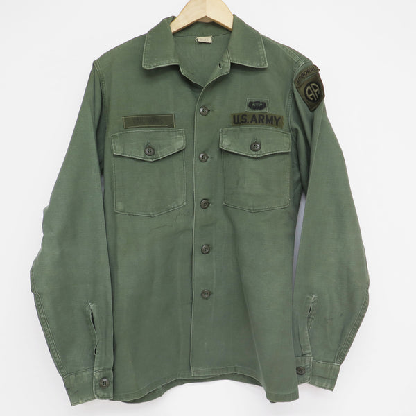 米軍 ユーティリティ シャツ P-64 P64 1970 ベトナム戦争 第82空挺師団 パッチ サイズ 15 1/2 x 35