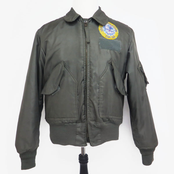 USAF US AIR FORCE FLIGHT JACKET 1975 SIZE MEDIUM USS CONSTELLATION CV64 PATCH