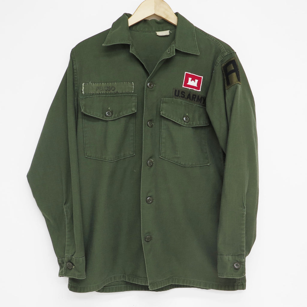 ヴィンテージ 米軍 ユーティリティ シャツ P-64 P64 1960 年代 工兵隊 第 1 軍 パッチ サイズ 15 1/2 x 33